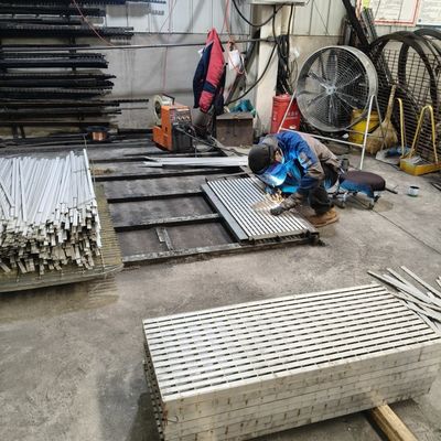Shopping Mall Stainless Steel Grating Corrosion Resistant Earing Bar Pitch 30 Grade Q235