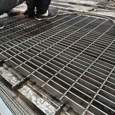 Welding Process Industrial Steel Grating for Machine Pressure Welding Durable Flat Bar Type