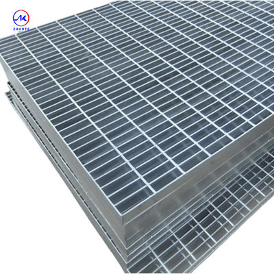 Welding Process Industrial Steel Grating With 30mm Bearing Bar Pitch And Hot Galvanized Surface
