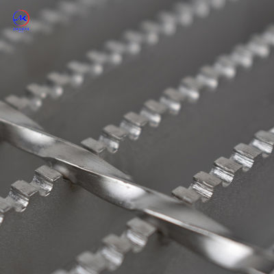 Welding Technology Machine Pressure Welding Non Slip Grating YB/T4001.1-2007 For Slip-Resistant Flooring