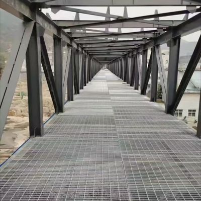 Flat Bar Type Anti Rust Heavy Duty Steel Grating With Machine Pressure Welding Technology