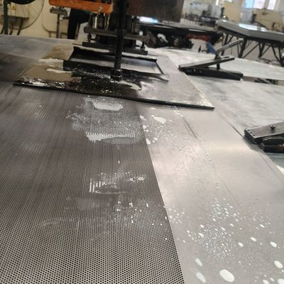 1 4 Thick 10*10mm Hole Perforated Metal Plate For Facades 3000mm Length