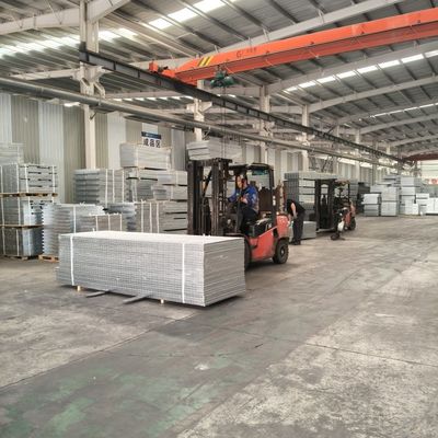 1000x6000mm Size Anti-Rust Steel Grating Biggest Size 1050mm*6000mm For Industrial Environments