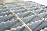 Q235 hot dipped galvanized floor mesh grating walkway serrated grating