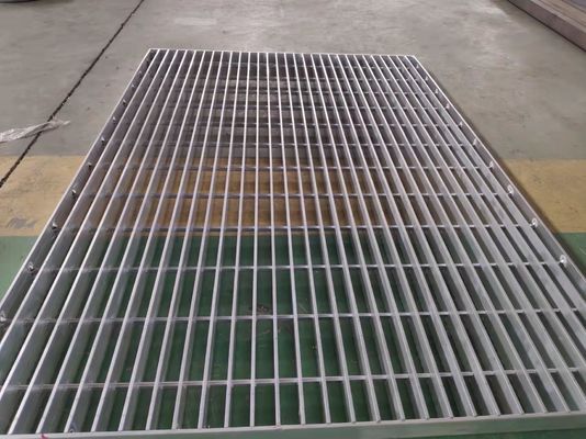 Swaged 38mm Height Oxidation Aluminum Bar Grating For Aesthetic Treatment