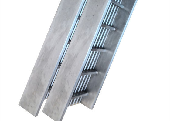 20×4mm Stainless Steel Linear Grating Swimming Pool Drainage Trays