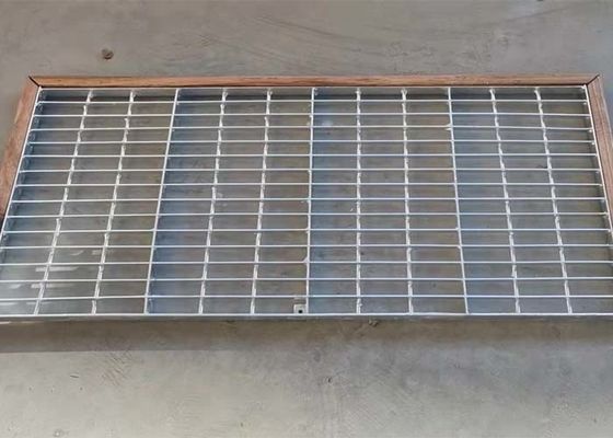 Special Shape Irregular Steel Serrated Bar Grating For Industrial