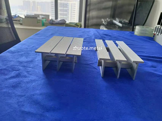 Swaged T6063 Aluminum Bar Grating Safety Powder Coating Forged For Louvre Facades