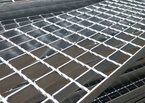 Mesh Floor Hdg Steel Grating 30x30mm High Resistance Guaranteed