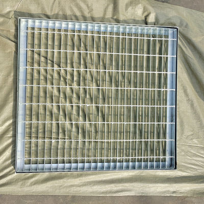 30*3mm Grating Trench Cover Serrated Steel Bar With Angle Frame