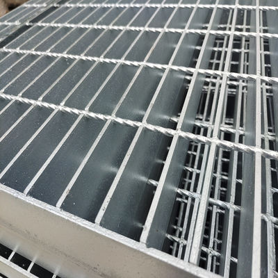 Walkway Platform Heavy Duty Steel Grating Iso9001 Standard