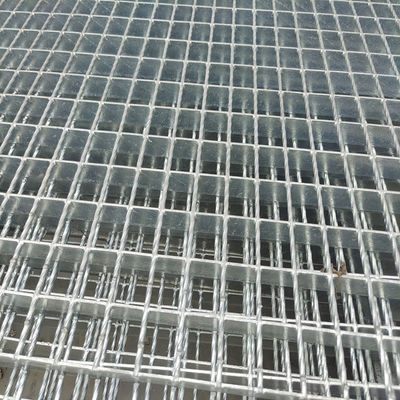 Customized Serrated Steel Grating Steel Bar Grating Galvanized Steel Grating