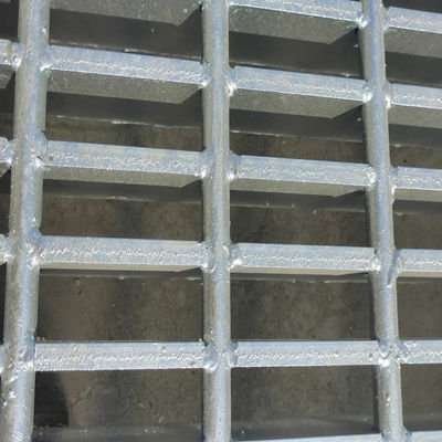 Galvanized Carbon Heavy Duty Steel Grating Platform Step Plate For Drainage Industry
