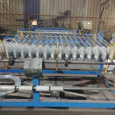 Height 1.8 M Farm Diamond Chain Link Fencing Hot Dipped Galvanized