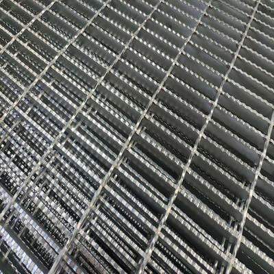 Flat Bar Type Industrial Steel Grating Stainless Steel Texture 3mm Cross Bar Thickness