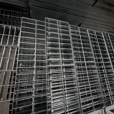 Stainless Steel Bright Modern Industrial Floor Grating Welded 30 x 30mm