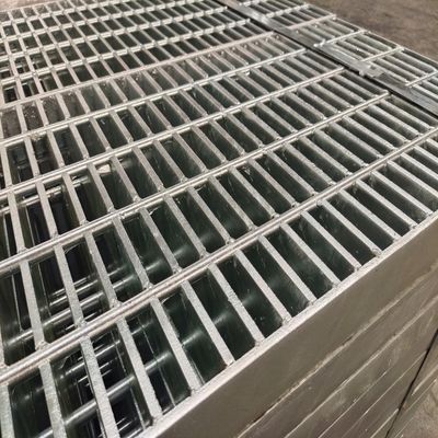 Premium Hot Rolled Q235jr Steel Grating For Heavy Duty Applications