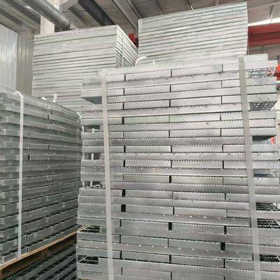 Strong Durable Steel Grid Good Anti Slip Long Service Life