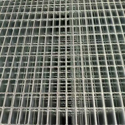 11 W 4 Serrated Bar Grating Anti Slip Surface Treatment For Demanding Environment