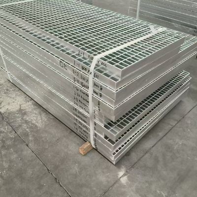 High Visibility Steel Grating with Safety Edges Enhancing Workplace Safety
