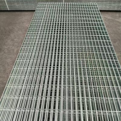 Innovative Steel Grating Plate: Lightweight Yet Extremely Durable for Various Uses