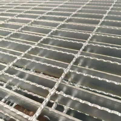 Impact-Absorbing Steel Gratings: Protect Against Falls and Accidents