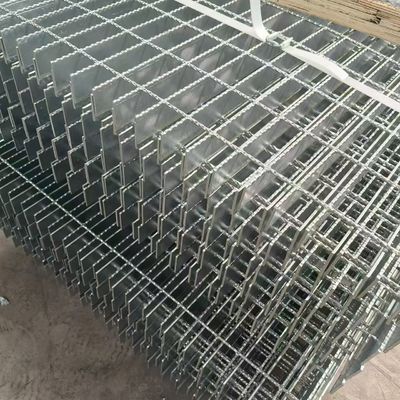 Serrated Steel Grating for Aircraft Collector Rings Exhaust Stacks and Carburetors