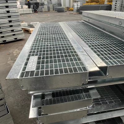 Machine Pressure Welded Bright Surface Industrial Steel Floor Decking