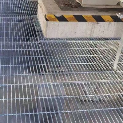5mm Lightweight Aluminum Open Bar Grating With 1 Inch Bar Spacing And Anodized Surface