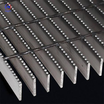 Welding Process Industrial Steel Grating With 30mm Bearing Bar Pitch And Hot Galvanized Surface
