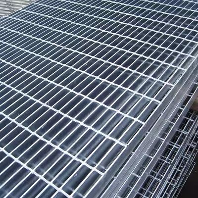 Superior Press Lock Steel Texture Flat Steel Grating with 5mm Bear Bar Thickness for Commercial and Industrial Buildings
