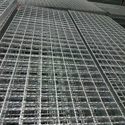 4mm Bearing Bar Thickness Industrial Steel Grating for Customized-Made Standard and Heavy Duty Applications
