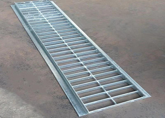 Hot Dipped Galvanized Trench Drain Grate Welding Feature Customized Service