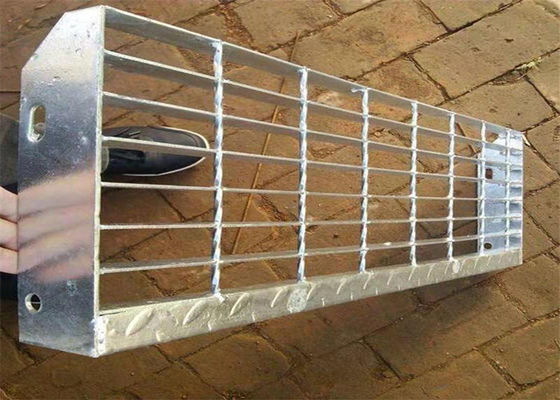 Anti Slip Galvanized Floor 32x5mm Steel Bar Grating For Walkway