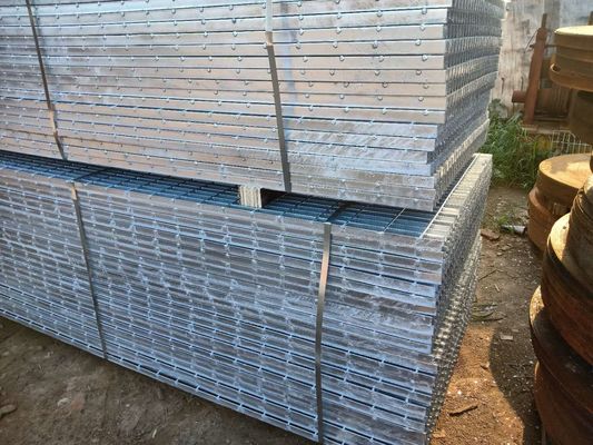 60mm Plain Electric Galvanized Industrial Steel Grating