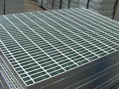 CE Plain 32x5mm 30mm 100mm bearing bar spacing galvanized steel bar grating For Walkway