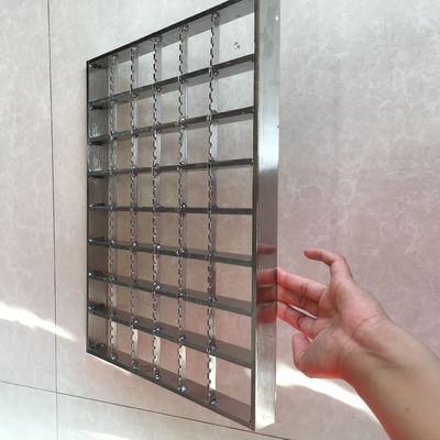 0.12MM Polish Treatment Plain Smooth 316 Stainless Steel Grating For Shop