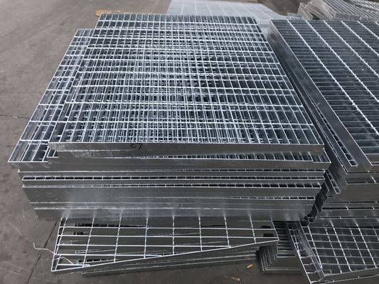 Q235 Metal Bar Safety Hot Dipped Galvanized Steel Bar Grating