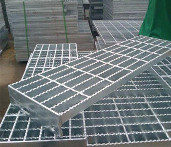 Metal bar safety steel grating step 7/16''/25x3 steel grating with hot dipped galvanized