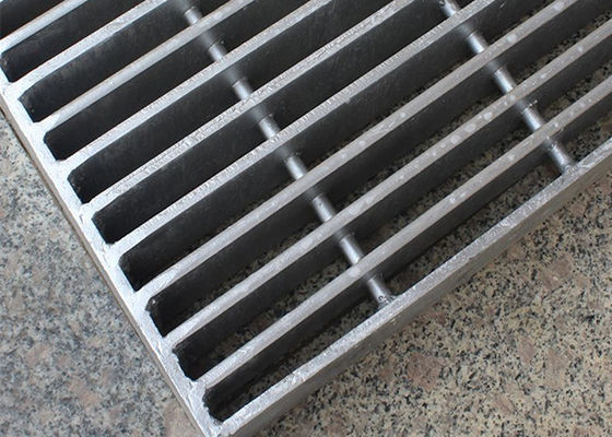 Light Duty 50mm Swage Locked Steel Walkway Grating