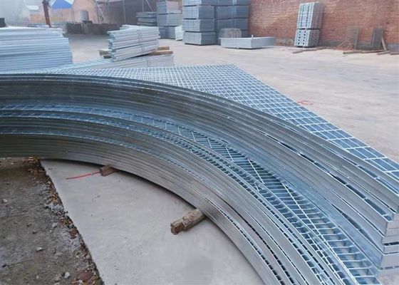 Special Shape Irregular Steel Serrated Bar Grating For Industrial