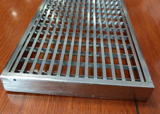 316 Ss Compact Stainless Steel Grating For Drainage Heel Guard