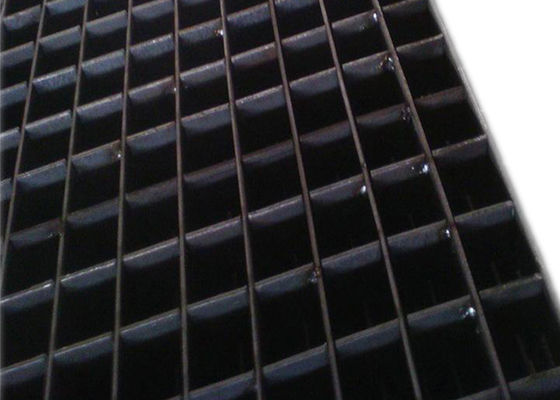 High Loading Strength Black Galvanized Steel Grating Walkway