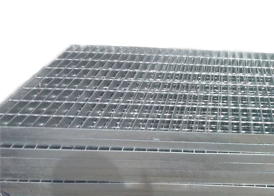 Hot Dipped Galvanized ODM Steel Driveway Grate Industrial Metal