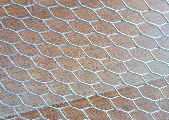 25mm Thick Diamond Mesh Metal Sheet Aluminum Wire Netting Iron Stretched