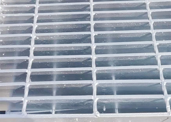 50mm Height 5mm Heavy Duty hot dip galvanized Steel Bar Grating Galvanized For Construction platform Walkway