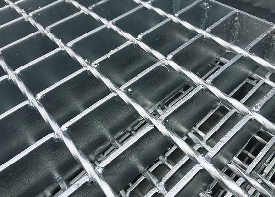 Catwalk OEM Steel Bar Grating For Platform And Deck Metal Mesh Walkway