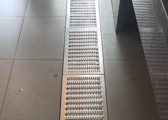Perforated Sheet Metal Galvanized Walkway Grating Kitchen Antislip