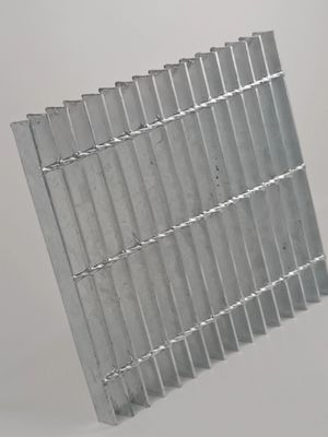 Building Materials Steel Serrated Bar Grating Hot Dipped 32 X 5mm Galvanized Open End